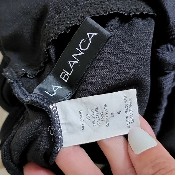 LA BLANCA Textured BLACK Chevron Ribbed Plunge Halter 1pc. Swimsuit #LB5K319 - Picture 6 of 9